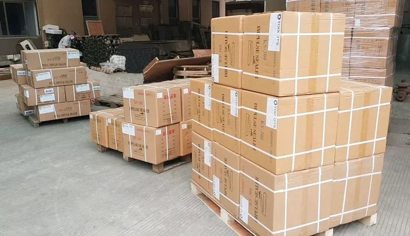 浙江宏展包装机械有限公司部分发货产品打包